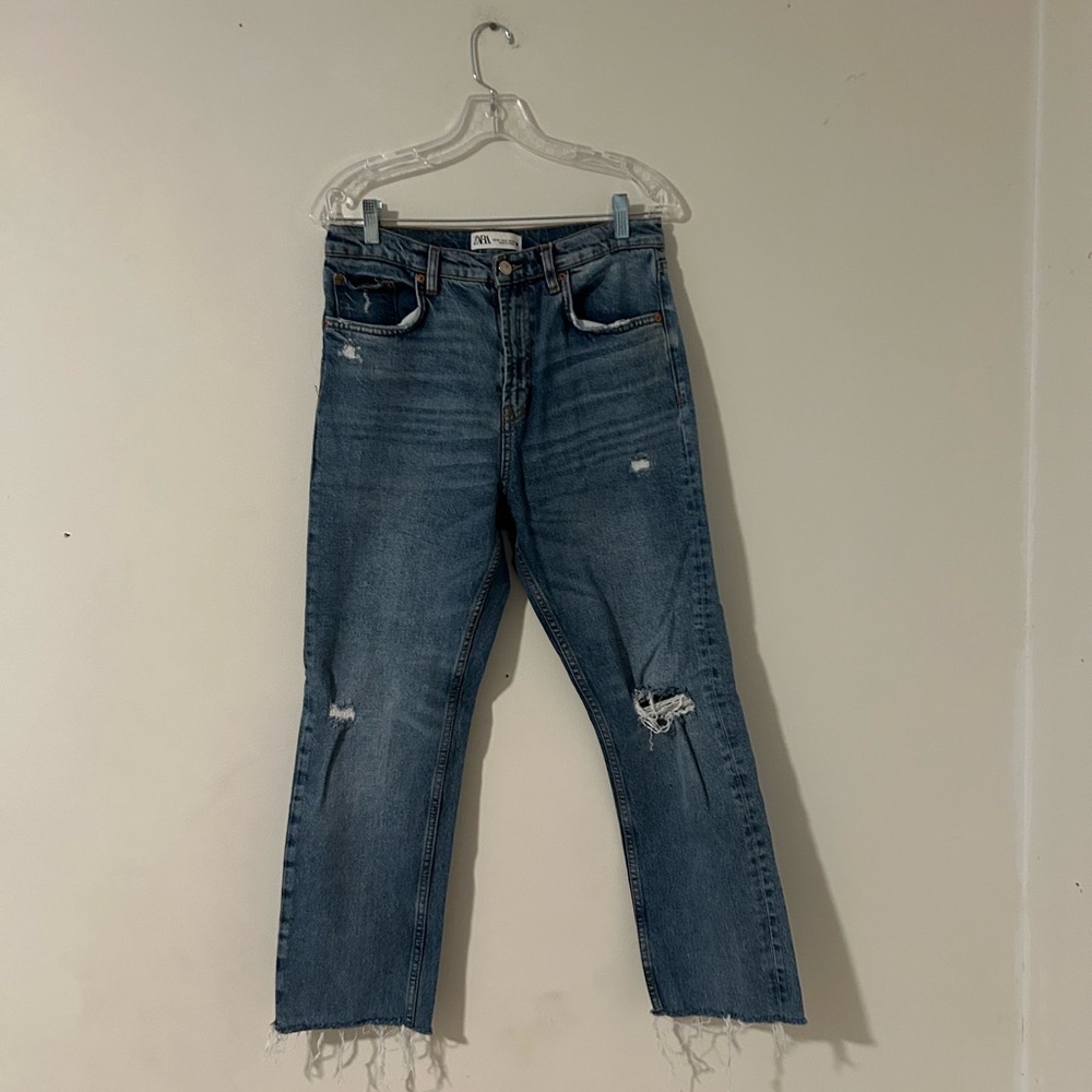 Zara raw hem HW Kick distressed jeans